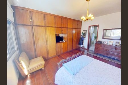 Apartamento à venda com 250m², 4 quartos e 3 vagas