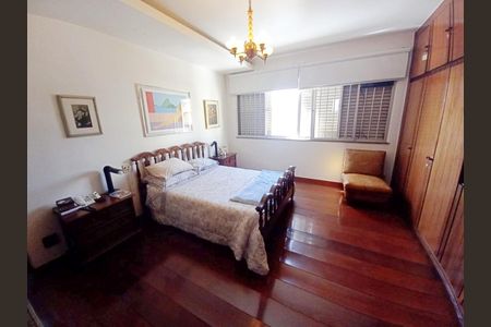 Apartamento à venda com 250m², 4 quartos e 3 vagas