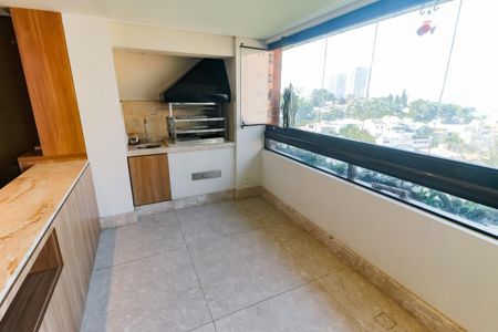 Apartamento à venda com 221m², 3 quartos e 3 vagasVaranda gourmet