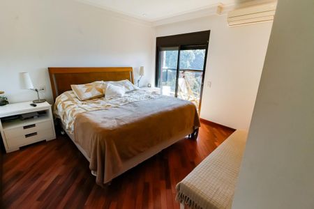 Apartamento à venda com 221m², 3 quartos e 3 vagasSuíte 3