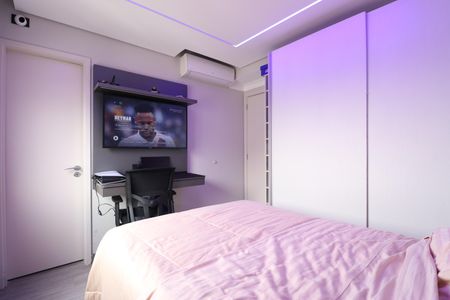 Apartamento à venda com 190m², 3 quartos e 3 vagasSuíte 2