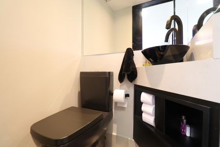 Apartamento à venda com 190m², 3 quartos e 3 vagasLavabo 2