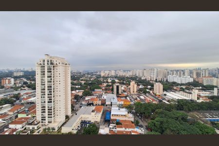 Apartamento à venda com 190m², 3 quartos e 3 vagas Apartamento à venda com 190m², 3 quartos e 3 vagasVista