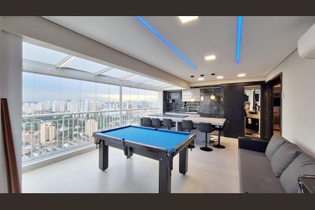 Apartamento à venda com 190m², 3 quartos e 3 vagas Apartamento à venda com 190m², 3 quartos e 3 vagasVaranda 2