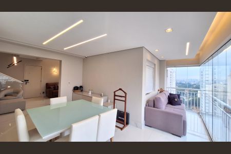 Apartamento à venda com 190m², 3 quartos e 3 vagas Apartamento à venda com 190m², 3 quartos e 3 vagasVaranda 1