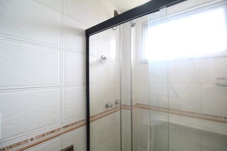 Apartamento à venda com 256m², 3 quartos e 2 vagasBanheiro da suíte 1