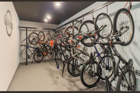 Apartamento à venda com 45m², 2 quartos e 1 vaga Apartamento à venda com 45m², 2 quartos e 1 vagaÁrea comum - Bicicletário