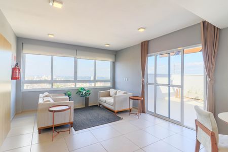 Apartamento à venda com 45m², 2 quartos e 1 vaga Apartamento à venda com 45m², 2 quartos e 1 vagaÁrea comum - Salão de festas
