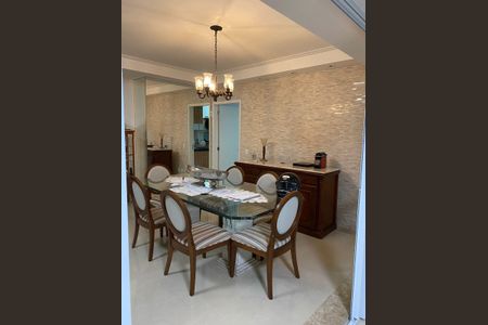Apartamento à venda com 160m², 3 quartos e 3 vagas