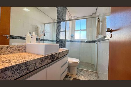 Apartamento à venda com 82m², 3 quartos e 2 vagas