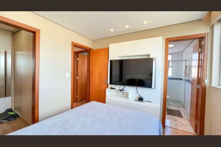 Apartamento à venda com 82m², 3 quartos e 2 vagas