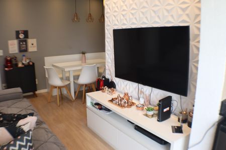 Apartamento à venda com 60m², 2 quartos e 1 vaga Apartamento à venda com 60m², 2 quartos e 1 vagaSala