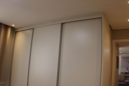 Apartamento à venda com 60m², 2 quartos e 1 vaga Apartamento à venda com 60m², 2 quartos e 1 vagaSuíte