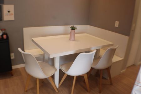 Apartamento à venda com 60m², 2 quartos e 1 vaga Apartamento à venda com 60m², 2 quartos e 1 vagaSala de Jantar