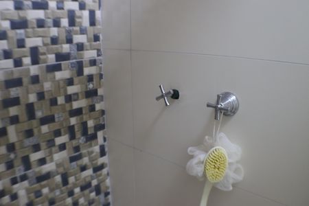Apartamento à venda com 60m², 2 quartos e 1 vaga Apartamento à venda com 60m², 2 quartos e 1 vagaBanheiro da Suíte