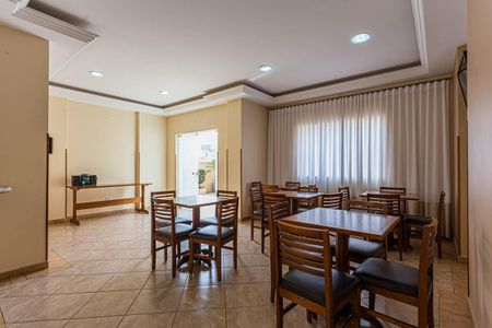 Apartamento à venda com 70m², 3 quartos e 3 vagas Apartamento à venda com 70m², 3 quartos e 3 vagasÁrea comum - Salão de festas