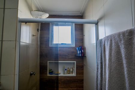 Apartamento à venda com 70m², 3 quartos e 3 vagas Apartamento à venda com 70m², 3 quartos e 3 vagasBanheiro da Suíte