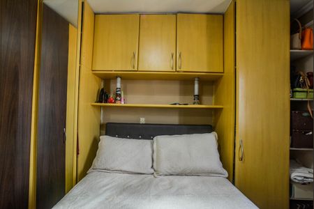 Apartamento à venda com 70m², 3 quartos e 3 vagas Apartamento à venda com 70m², 3 quartos e 3 vagasQuarto Suíte