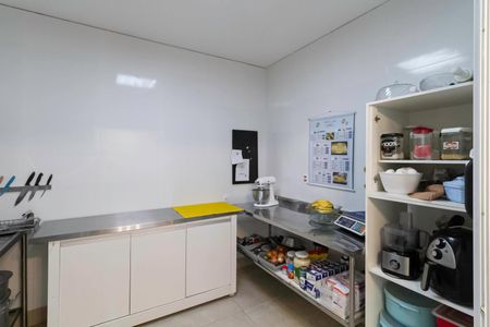 Casa à venda com 380m², 4 quartos e 4 vagasCozinha