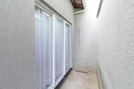 Casa à venda com 380m², 4 quartos e 4 vagasCorredor