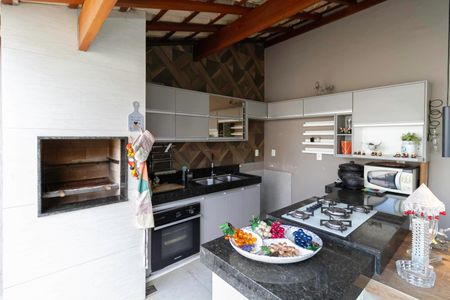 Casa à venda com 380m², 4 quartos e 4 vagasÁrea gourmet