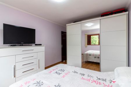 Casa à venda com 122m², 3 quartos e 2 vagas Casa à venda com 122m², 3 quartos e 2 vagasQuarto 2