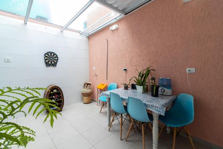 Casa à venda com 122m², 3 quartos e 2 vagas Casa à venda com 122m², 3 quartos e 2 vagasÁrea de Lazer