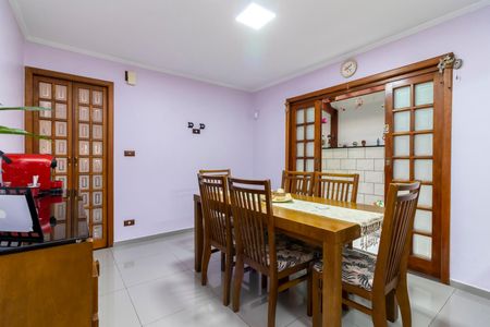 Casa à venda com 122m², 3 quartos e 2 vagas Casa à venda com 122m², 3 quartos e 2 vagasCopa