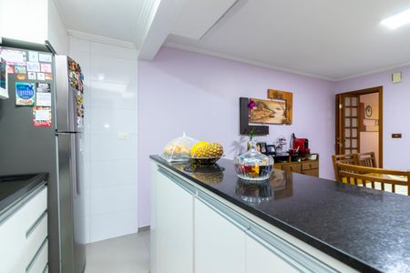 Casa à venda com 122m², 3 quartos e 2 vagas Casa à venda com 122m², 3 quartos e 2 vagasCozinha