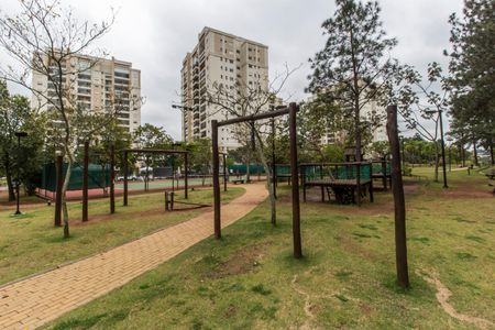Apartamento à venda com 94m², 2 quartos e 2 vagasÁrea comum - Playground