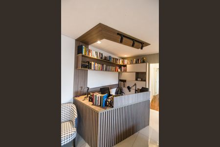 Apartamento à venda com 94m², 2 quartos e 2 vagasEscritório