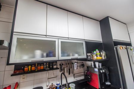Apartamento à venda com 94m², 2 quartos e 2 vagasCozinha