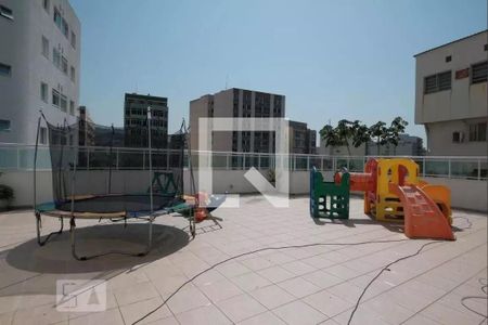 Apartamento à venda com 105m², 3 quartos e 2 vagas Apartamento à venda com 105m², 3 quartos e 2 vagasPlayground