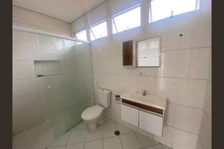 Casa à venda com 155m², 4 quartos e 2 vagas