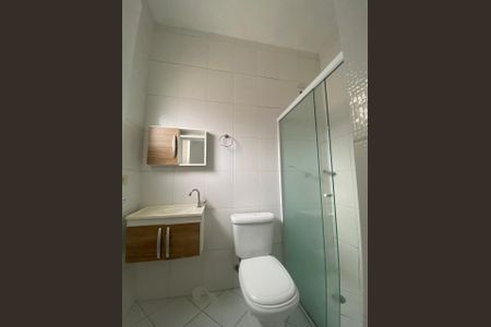 Casa à venda com 155m², 4 quartos e 2 vagas