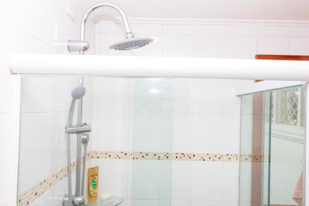 Casa à venda com 373m², 4 quartos e 6 vagas Casa à venda com 373m², 4 quartos e 6 vagasBanheiro da Suíte 2