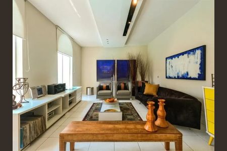 Casa à venda com 500m², 4 quartos e 6 vagasFoto 03