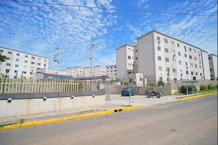 Apartamento à venda com 52m², 2 quartos e 1 vaga Apartamento à venda com 52m², 2 quartos e 1 vagaFachada