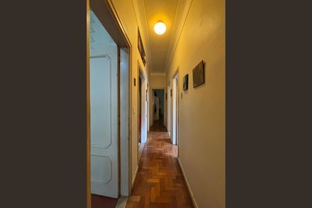 Apartamento à venda com 105m², 3 quartos e 1 vaga Apartamento à venda com 105m², 3 quartos e 1 vagaQuarto 3 - corredores de acesso