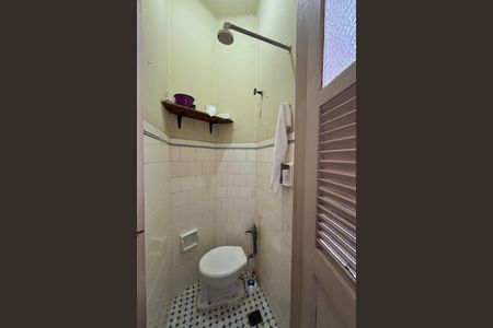 Apartamento à venda com 105m², 3 quartos e 1 vaga Apartamento à venda com 105m², 3 quartos e 1 vagaÁrea de serviço - banheiro