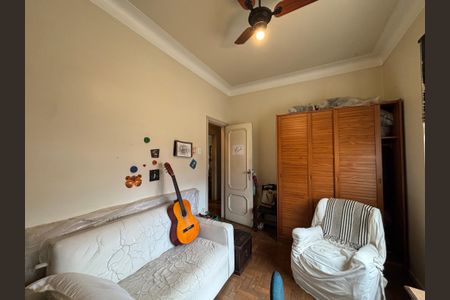 Apartamento à venda com 105m², 3 quartos e 1 vaga Apartamento à venda com 105m², 3 quartos e 1 vagaQuarto 1