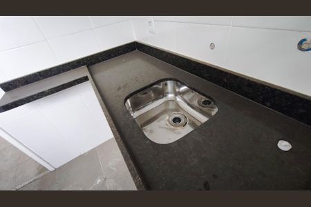 Apartamento à venda com 56m², 2 quartos e sem vagaCozinha