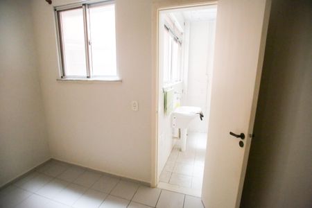 Apartamento à venda com 84m², 3 quartos e 1 vaga Apartamento à venda com 84m², 3 quartos e 1 vagaQuarto de Serviço
