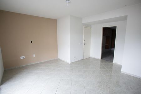 Apartamento à venda com 84m², 3 quartos e 1 vaga Apartamento à venda com 84m², 3 quartos e 1 vagaSala