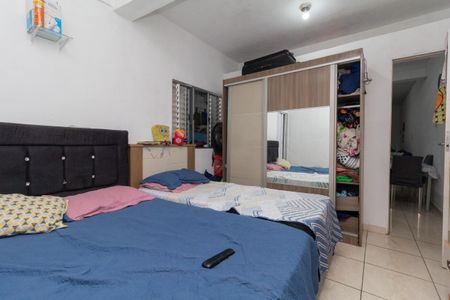 Casa à venda com 250m², 1 quarto e 2 vagasQuarto