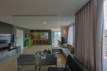 Apartamento à venda com 138m², 3 quartos e 3 vagasSala