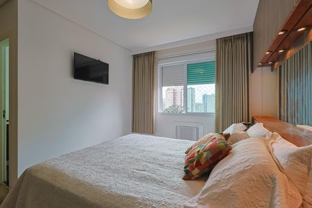 Apartamento à venda com 138m², 3 quartos e 3 vagasSuíte 2