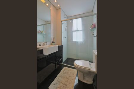 Apartamento à venda com 138m², 3 quartos e 3 vagasBanheiro da Suíte 2