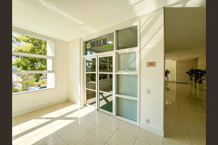 Apartamento à venda com 127m², 3 quartos e 2 vagas Apartamento à venda com 127m², 3 quartos e 2 vagasMercado 24 Horas