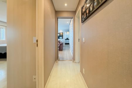 Apartamento à venda com 127m², 3 quartos e 2 vagas Apartamento à venda com 127m², 3 quartos e 2 vagasCorredor